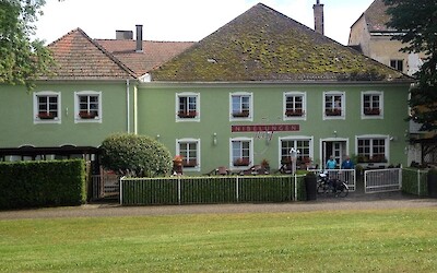 Quaint accommodations, Tulln (submitted by Chloek1234)