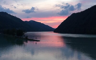 Photo 2 (submitted by Estrella55)