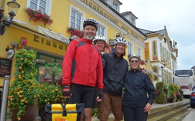 Rainy day arrival in Melk (submitted by Wiederholen)