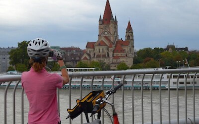 Crossing the Donau for the last time, into Vienna! (submitted by Wiederholen)