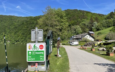 (submitted by Steven Froehlich)