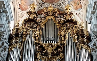 Largest Pipe Organ Ever! (submitted by Estee Beard)