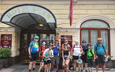 Arrival in Vienna (submitted by Robert Taylor)