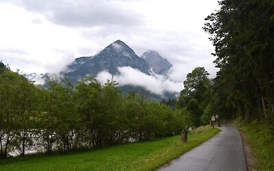 Photo 4 (submitted by Sewathom)