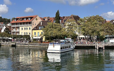 (submitted by Rusty Page)