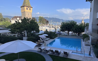 (submitted by Alan Burnet)