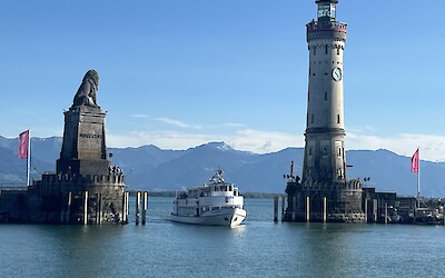 (submitted by charlotte lenssen)