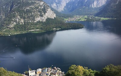 Hallstaat and Lake Hallstaat (submitted by Anne52)