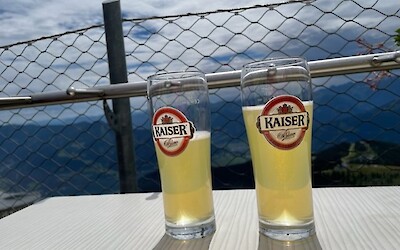 (submitted by Adam Pernsteiner)