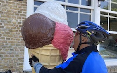 An ice cream treat in Veere 😎 (submitted by Geraldine Donato)
