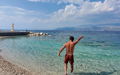 Gorgeous waters (submitted by Tracie Sanchez)