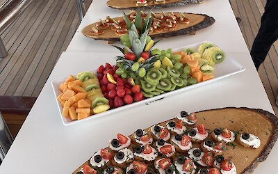 Welcome hors d’oeuvres (submitted by Carrie B)