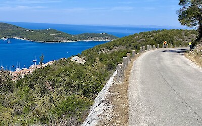 Leaving Vis (submitted by John Foster)