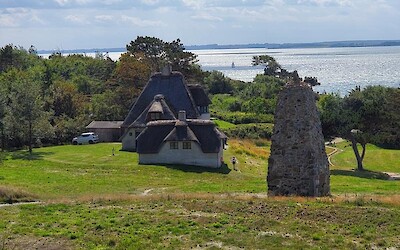 Photo 1 (submitted by CJ4EY)