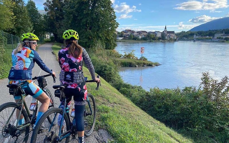 Day 1 — Galliard to Seyssel (submitted by Kim Hopkins)