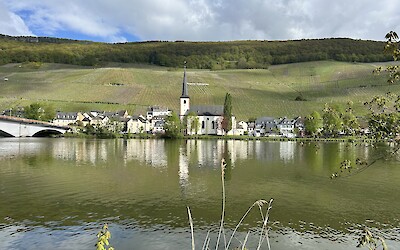 The view along the Mosel River. (submitted by Bruce)