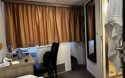 (submitted by Carol Morningstar)