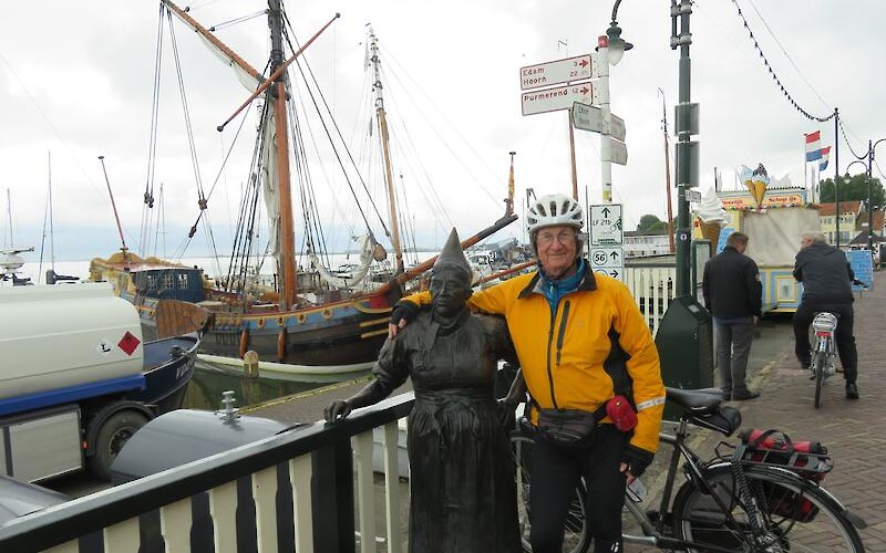 4 Fred's new girlfriend was also waiting for the ferry in Volendam. (submitted by…