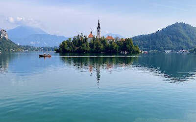 Lake bled (submitted by Cati)