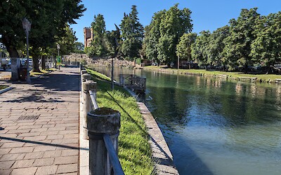 bike paths through towns are well marked and the phone app let us know when we went 'off route'! (submitted by Rob Russell)