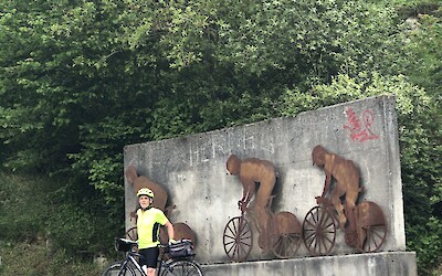 (submitted by Evelyn Landry)