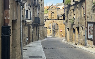 (submitted by Ronnie)