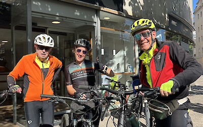 (submitted by Paul Weaver)