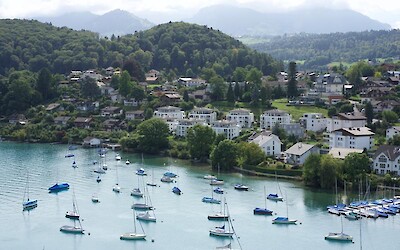 Spiez (on Lake Thun) (submitted by apitzer)