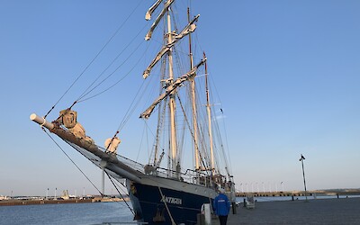 (submitted by Leslie)