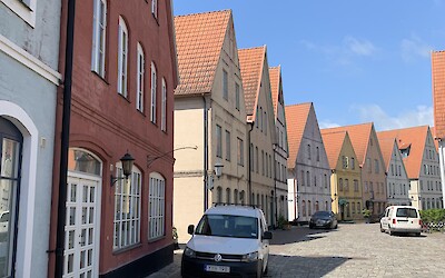 (submitted by Leslie)