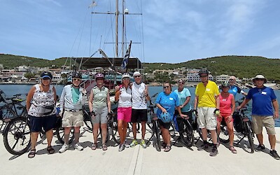 New friends (submitted by Carolyn Clubine)