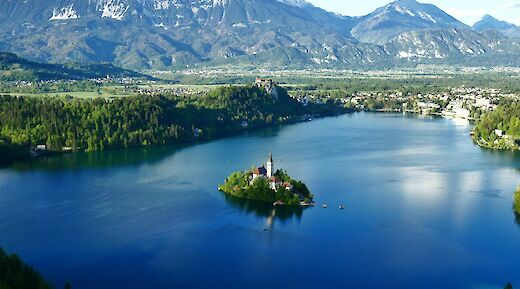 Lake Bled, Slovenia. Unsplash@Jaka Skrlep