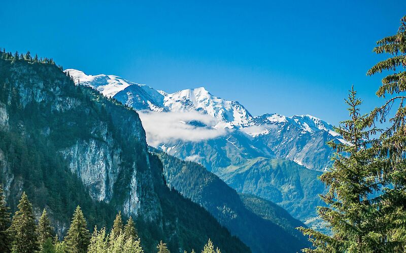 Snow on the mountains, French Alps, France. Unsplash@Coco L
