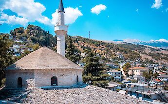Gjirokastër, Albania. Abenteuer Albanien@Unsplash