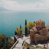Lake Ohrid borders Albania & Macedonia. Milana Jovanov@Unsplash