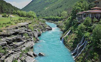 Përmet, Albania. Xhiliana Cane@Unsplash