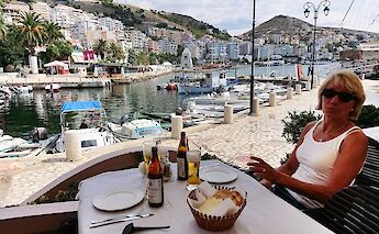 Lunch in Sarandë, Albania. gula08@Flickr
