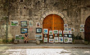 Street art in Albania. Michael Silkesjöö@Unsplash