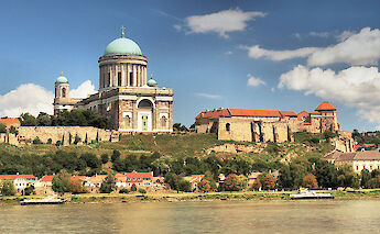 Castle Hill in Esztergom, Hungary. CC:Inda foto