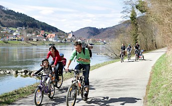 Danube River Linz to Vienna Family Bike Tour