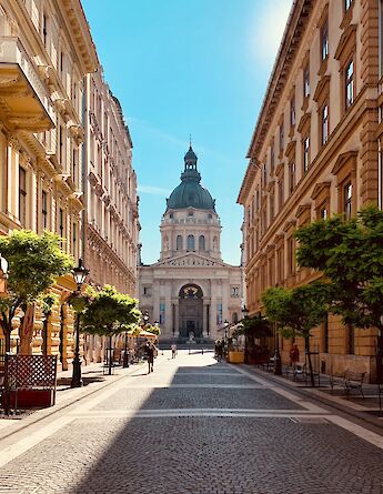 Budapest, Hungary. Zalan Szabo@Unsplash
