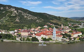 Dürnstein, Lower Austria along the Danube River. CC:Bwag