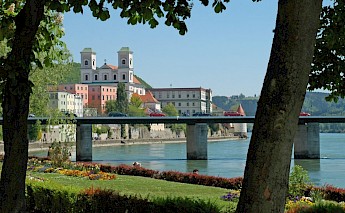 Danube Waltz Bike and Boat Passau – Budapest – Passau Bike Tour