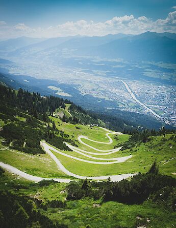 Sloping roads of the Alps, Austria. Unsplash:Pierre Jeanneret