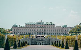 Belvedere Palace in Vienna, Austria. Leyre@Unsplash