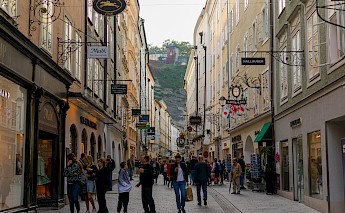 Getreidegasse - the popular shopping street in Salzburg, Austria. Zhang Xiaoyu@Unsplash