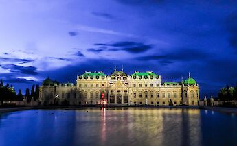 Belvedere Palace in Vienna, Austria. Kiefer@Flickr