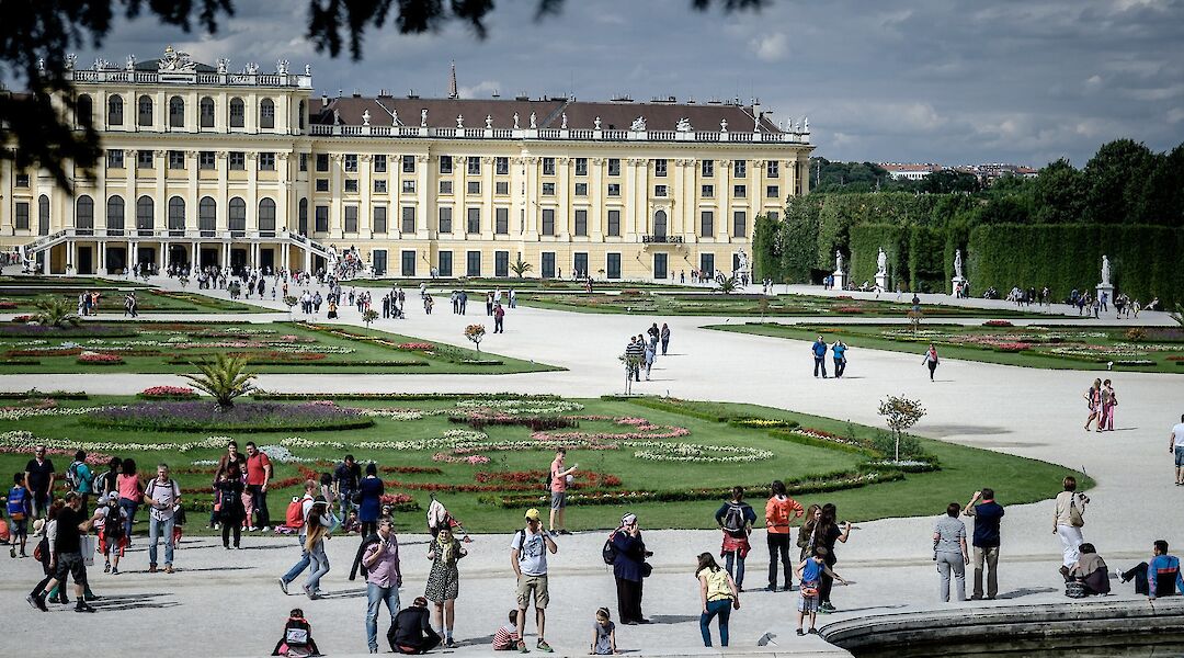 Schönbrunn Palace, Vienna, Austria. Luca Sartoni@Flickr