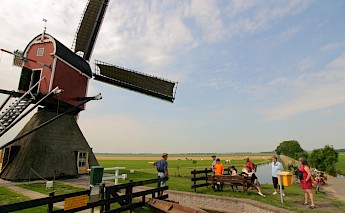 Amsterdam & Bruges Bike & Boat Tour