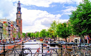 Amsterdam & Bruges Bike & Boat Tour